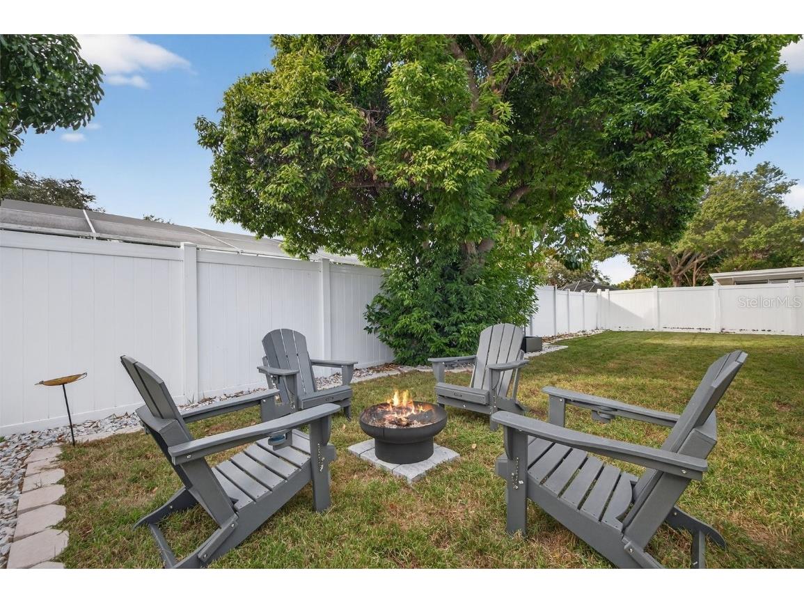 2581 Bramblewood Drive W Clearwater FL 33763 TB8452367 image19