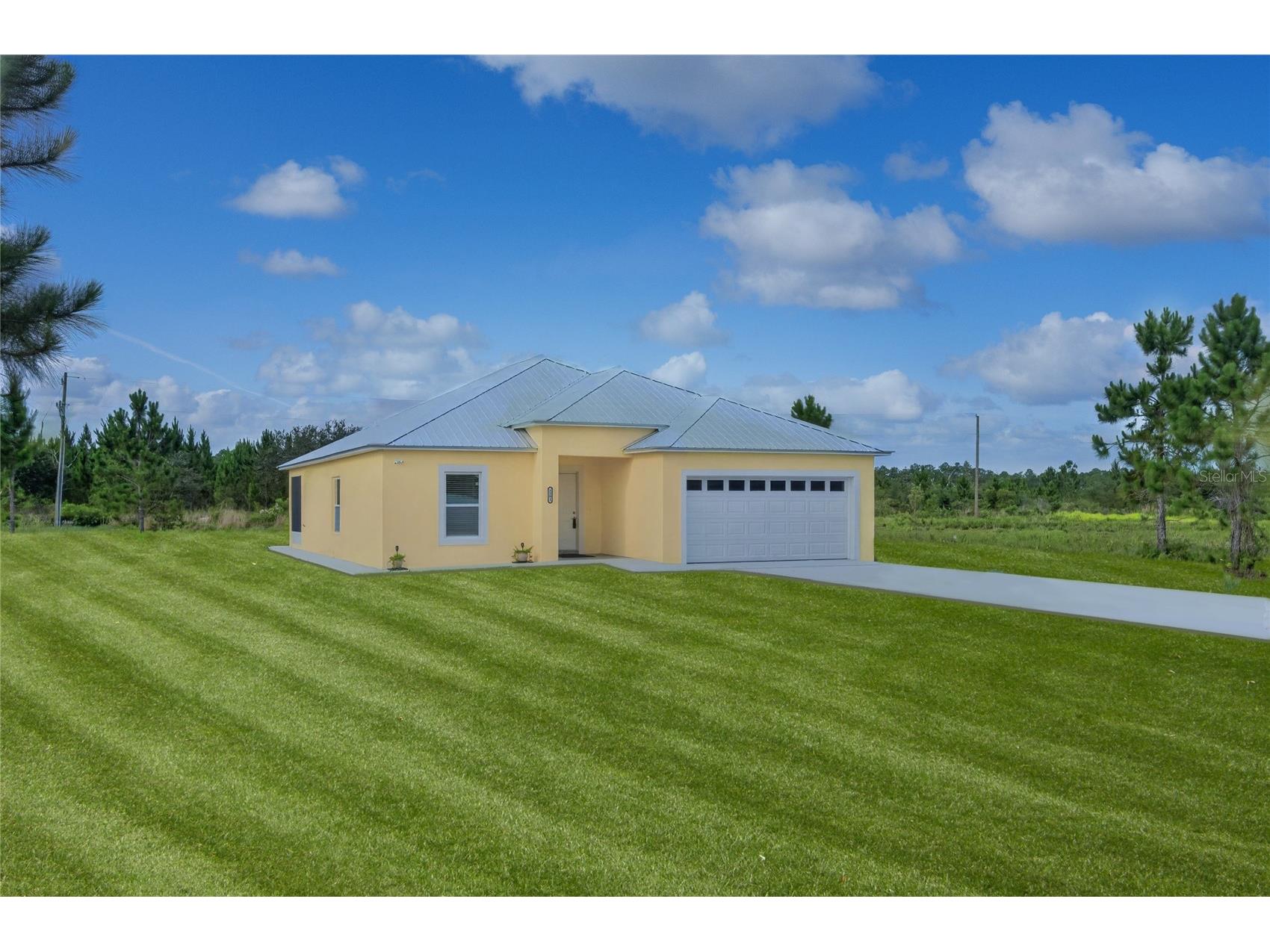 2581 Poinciana Drive Indian Lake Estates FL 33855 TB8496751 image1