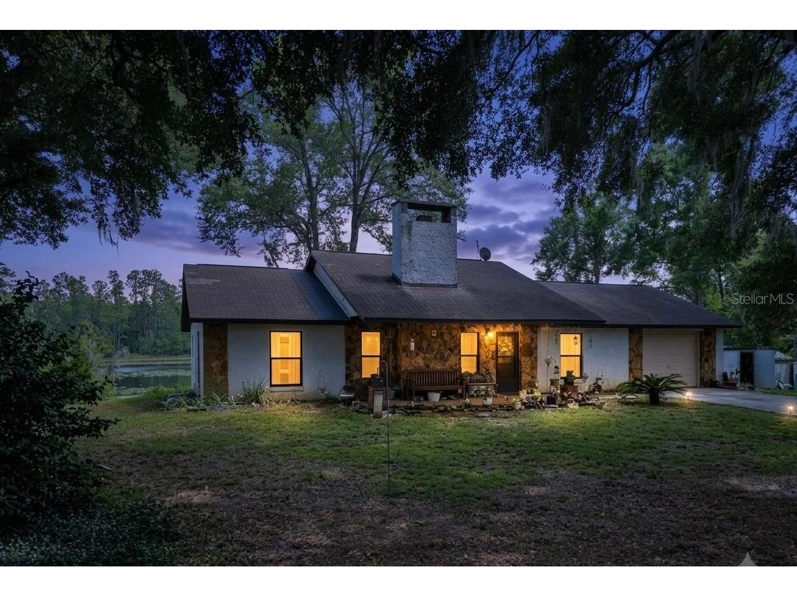 25814 Fishermans Road Paisley FL 32767 - LAKE SIDNEY O6422080 image1
