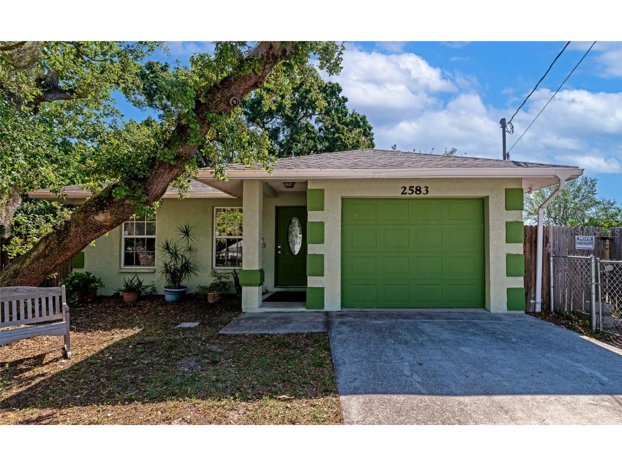 2583 4th Street E Bradenton FL 34208 A4607643 image1