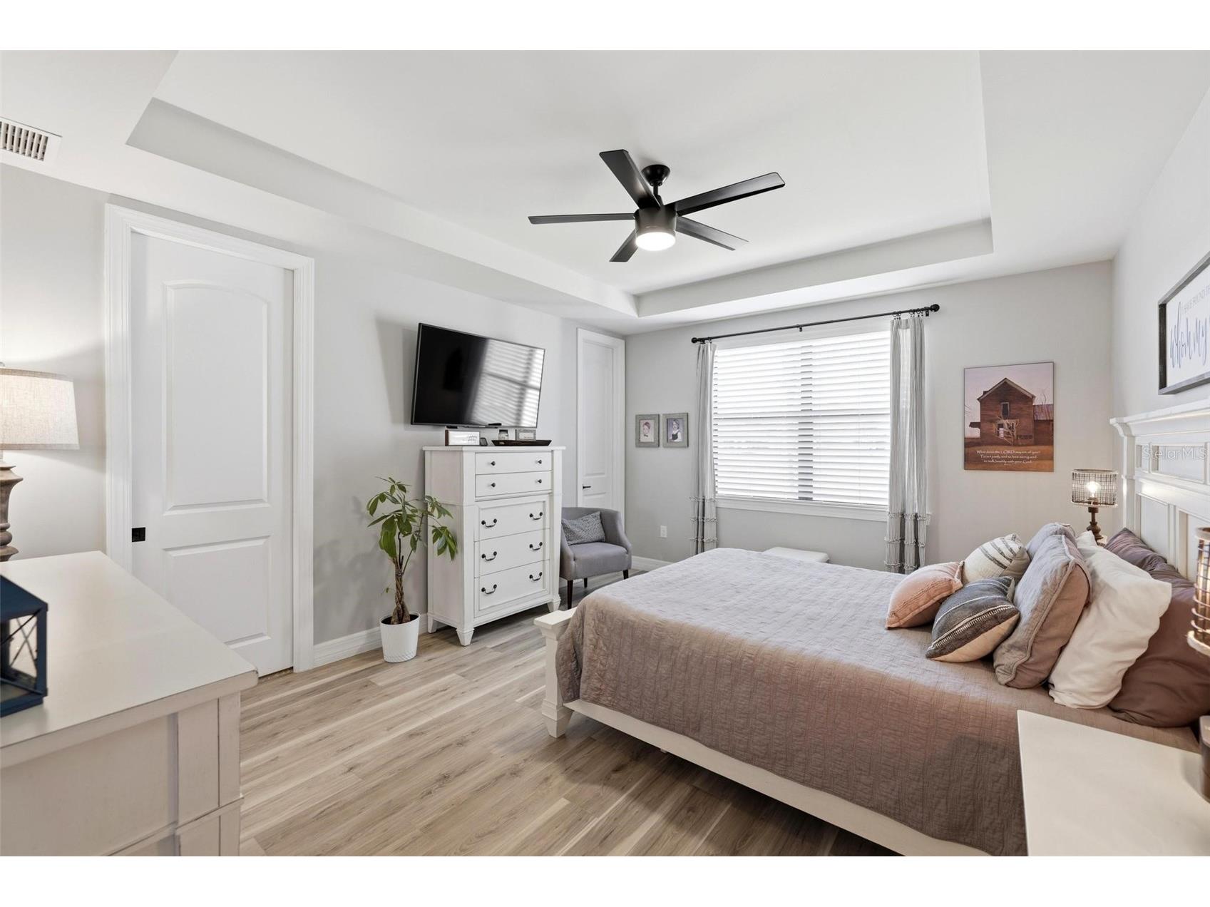 2583 Marton Oak Boulevard North Port FL 34289 C7526292 image10