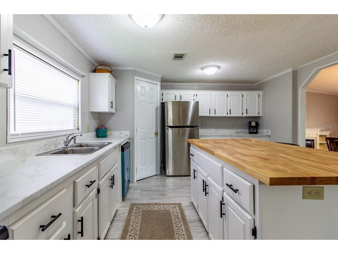 25836 Manhattan Lane Astor FL 32102 - ST JOHNS RIVER CANAL OM704111 image21