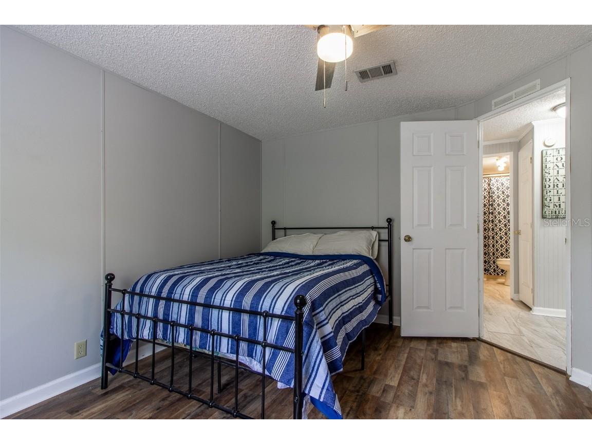 25836 Manhattan Lane Astor FL 32102 - ST JOHNS RIVER CANAL OM704111 image34