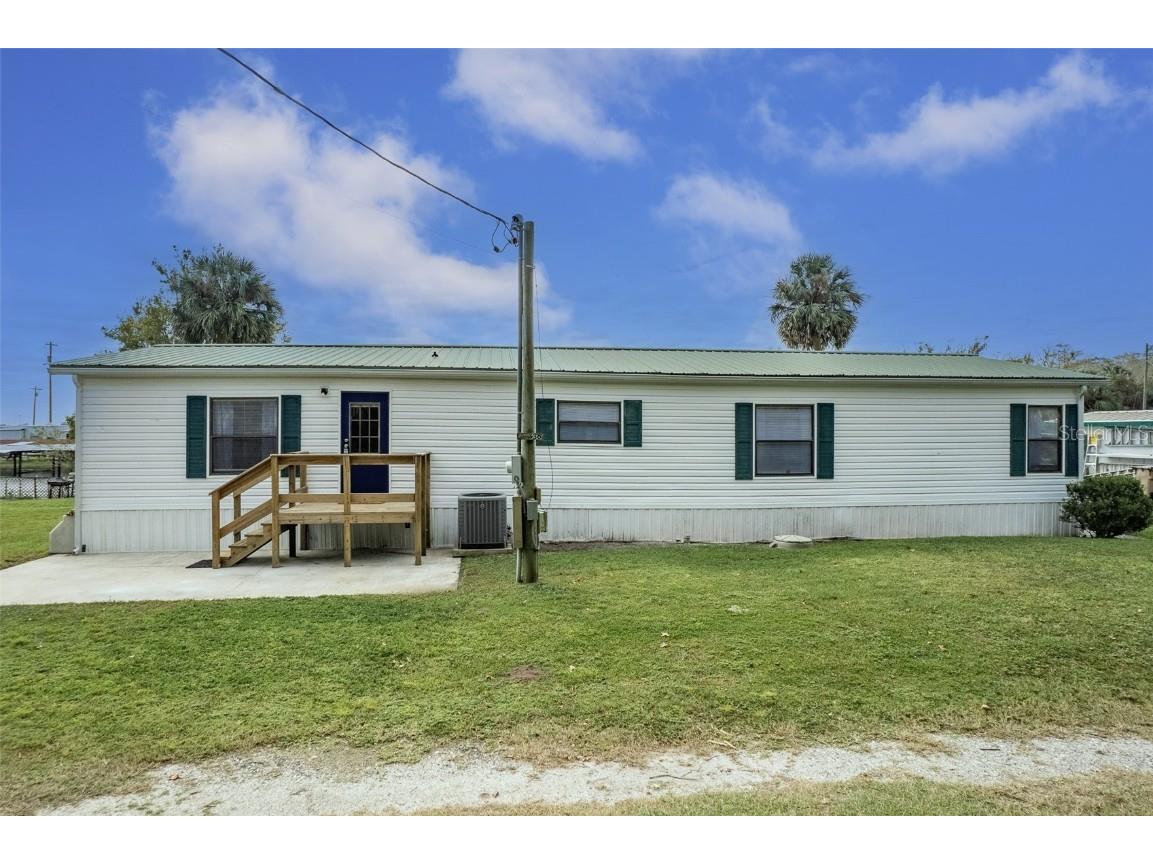 25836 Manhattan Lane Astor FL 32102 - ST JOHNS RIVER CANAL OM704111 image4