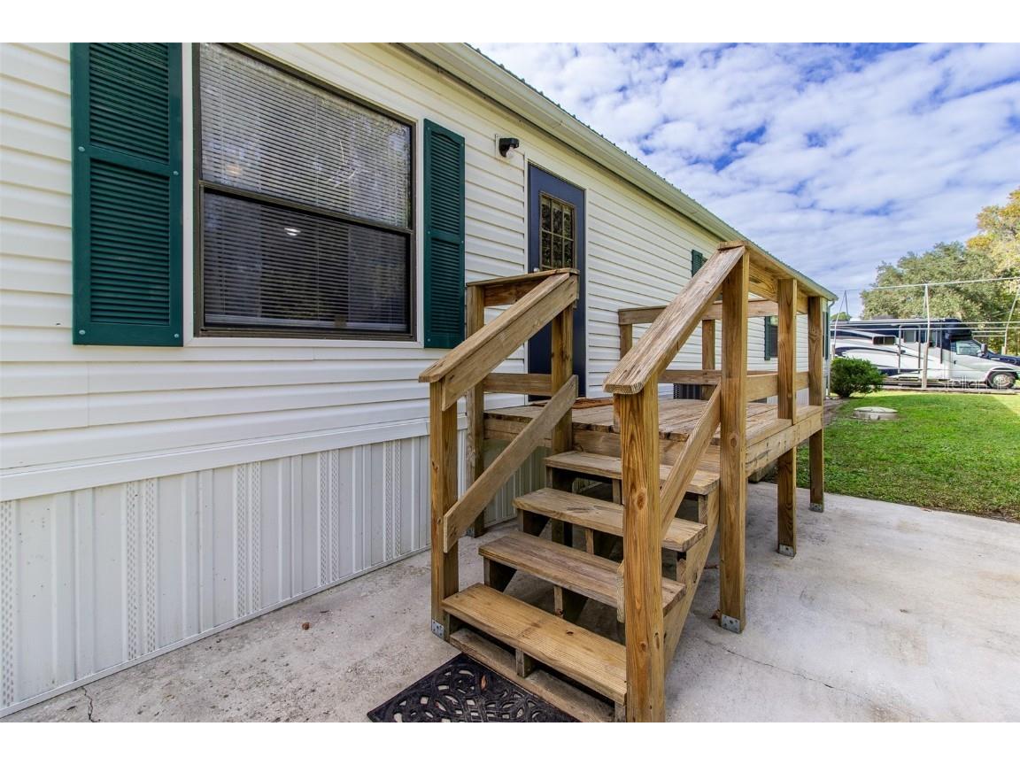 25836 Manhattan Lane Astor FL 32102 - ST JOHNS RIVER CANAL OM704111 image50