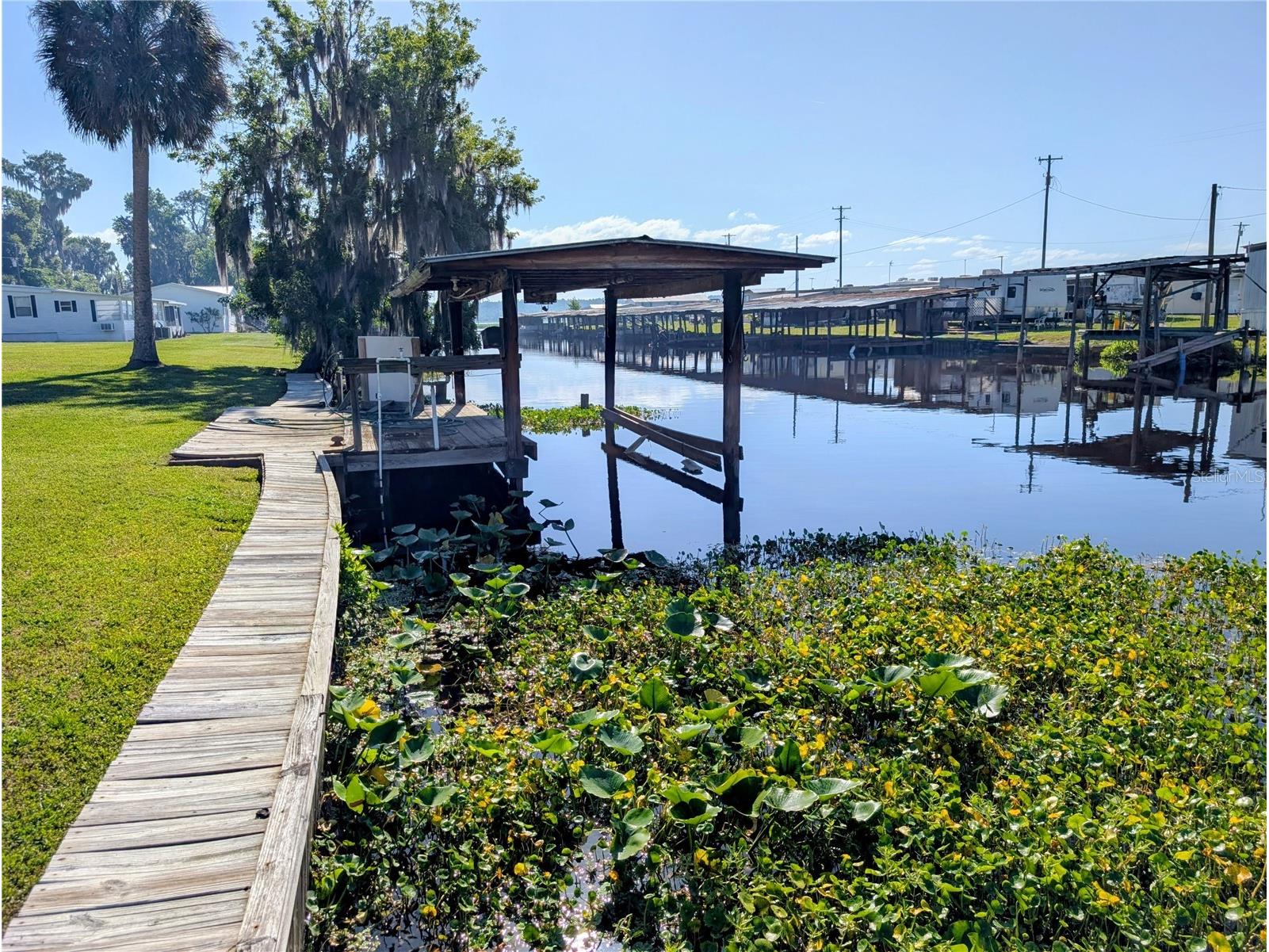 25836 Manhattan Lane Astor FL 32102 R4911060 image1