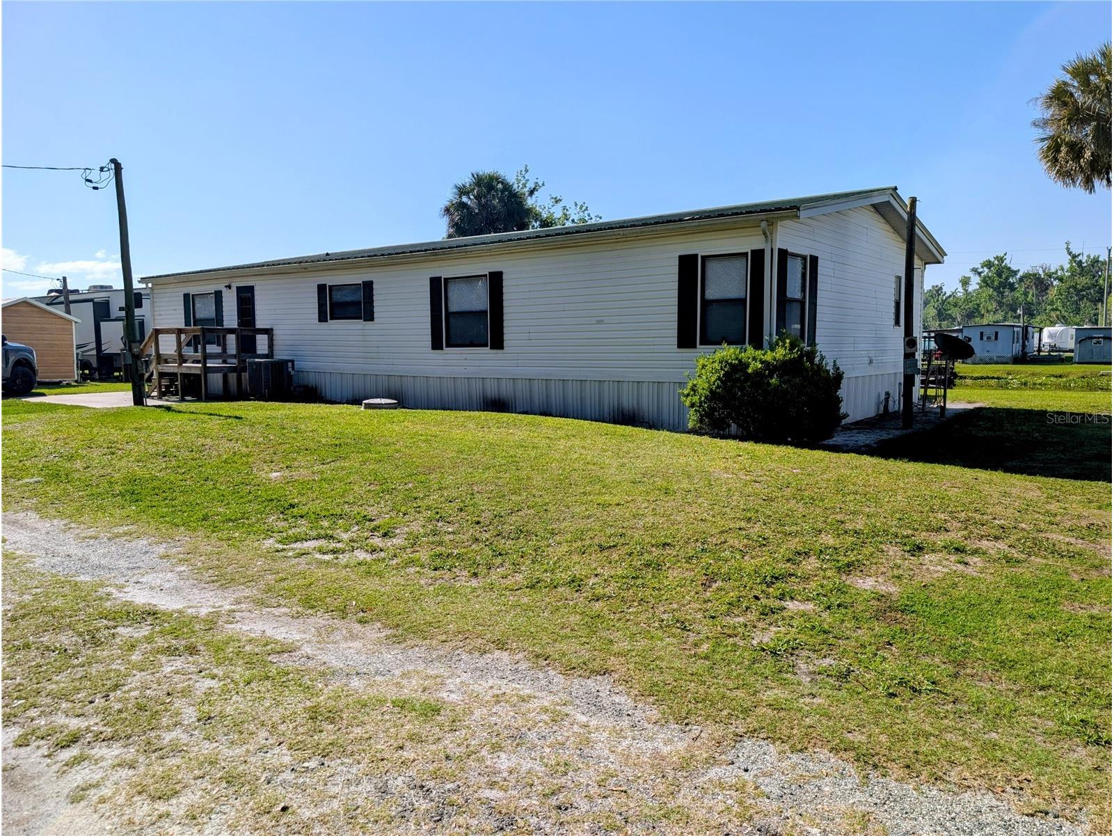 25836 Manhattan Lane Astor FL 32102 R4911060 image10