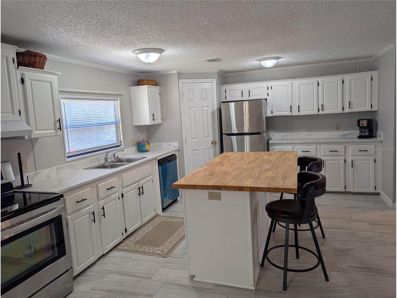 25836 Manhattan Lane Astor FL 32102 R4911060 image4
