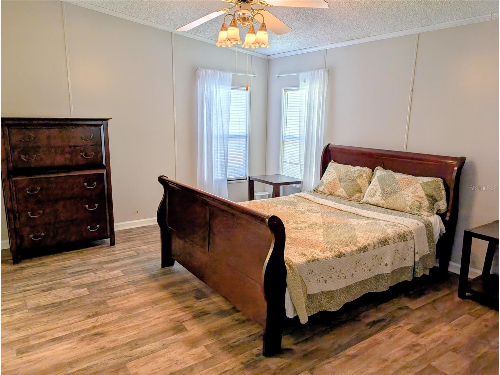 25836 Manhattan Lane Astor FL 32102 R4911060 image8