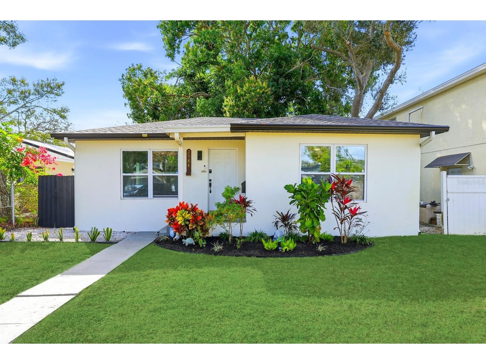 2584 14th Avenue S Saint Petersburg FL 33712 TB8476059 image1