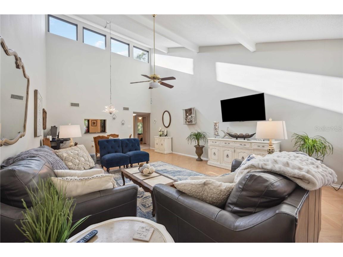 2584 Arboretum Circle #20 Sarasota FL 34232 A4671220 image18