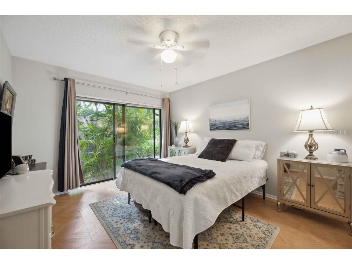 2584 Arboretum Circle #20 Sarasota FL 34232 A4671220 image33