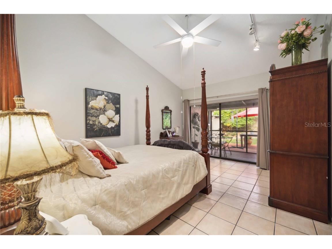 2584 Arboretum Circle #20 Sarasota FL 34232 A4671220 image40