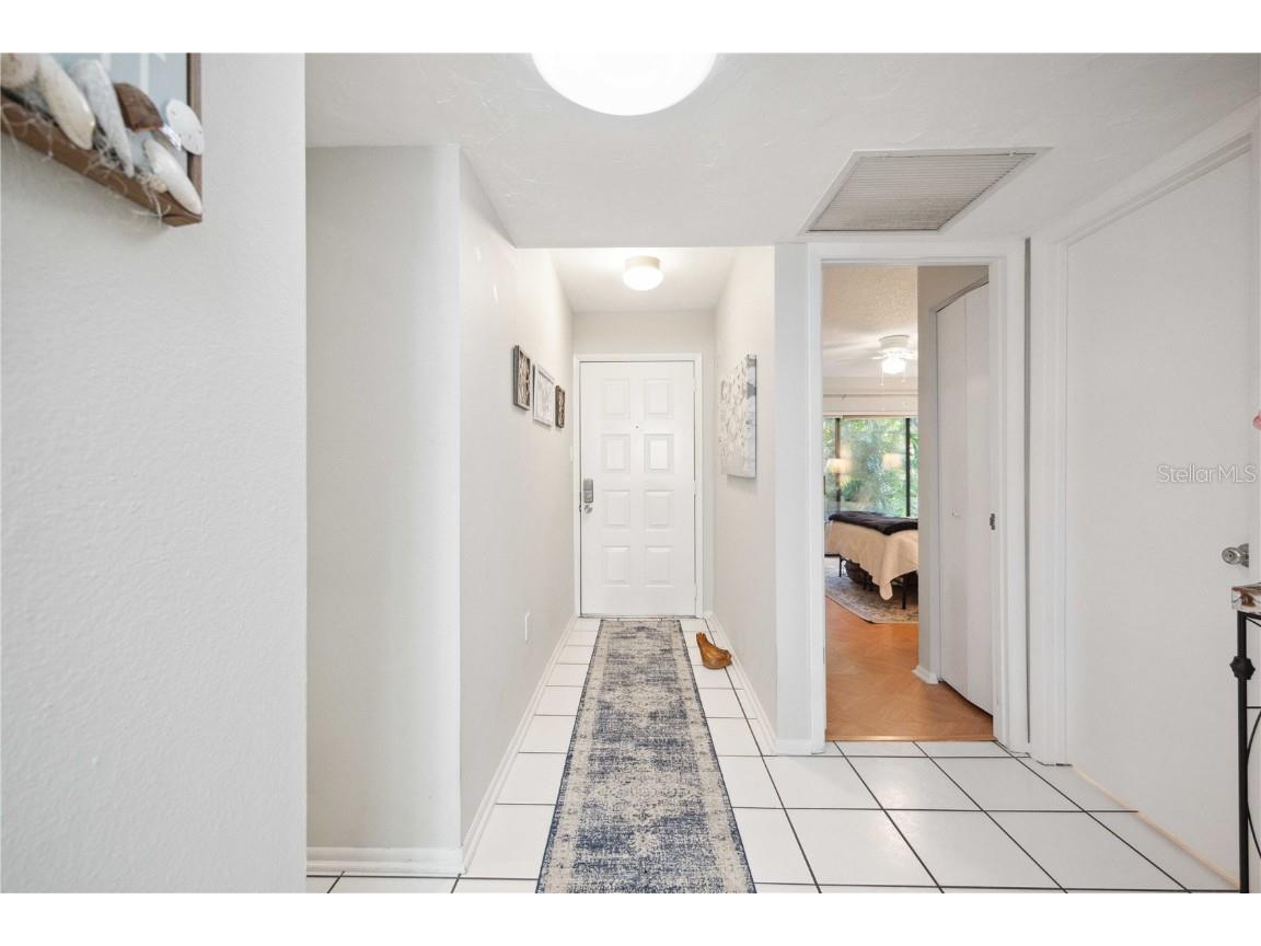 2584 Arboretum Circle #20 Sarasota FL 34232 A4671220 image6