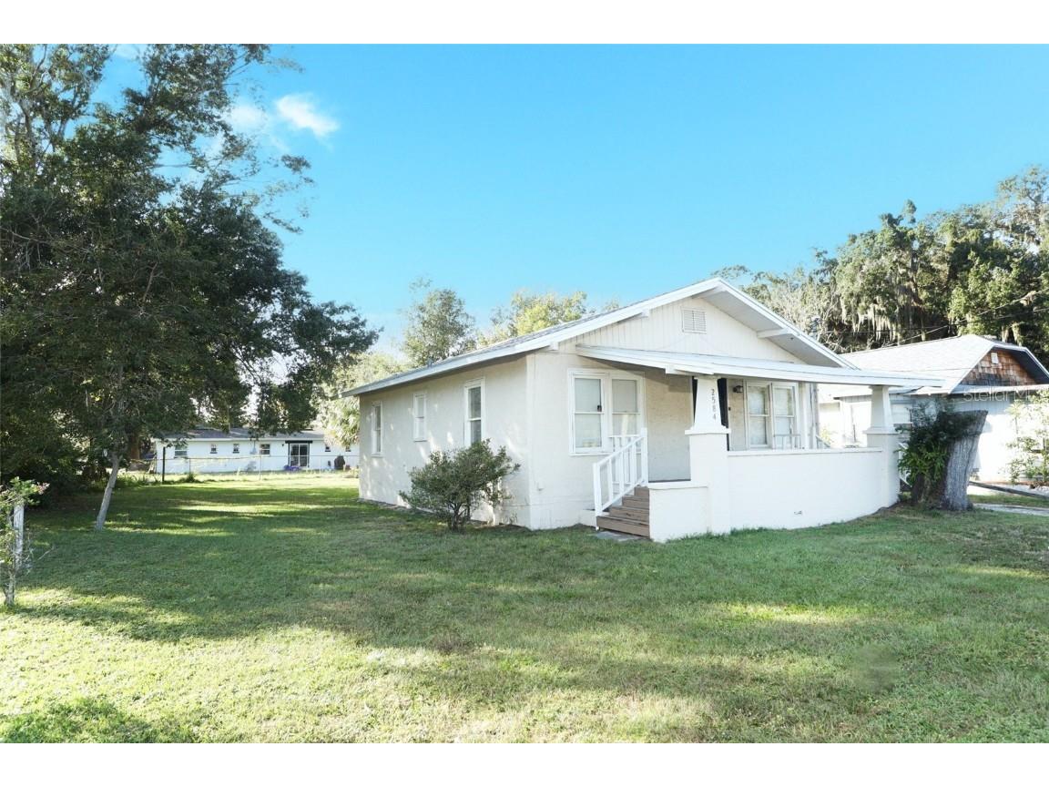 2584 Sanford Avenue Sanford FL 32773 O6261899 image1