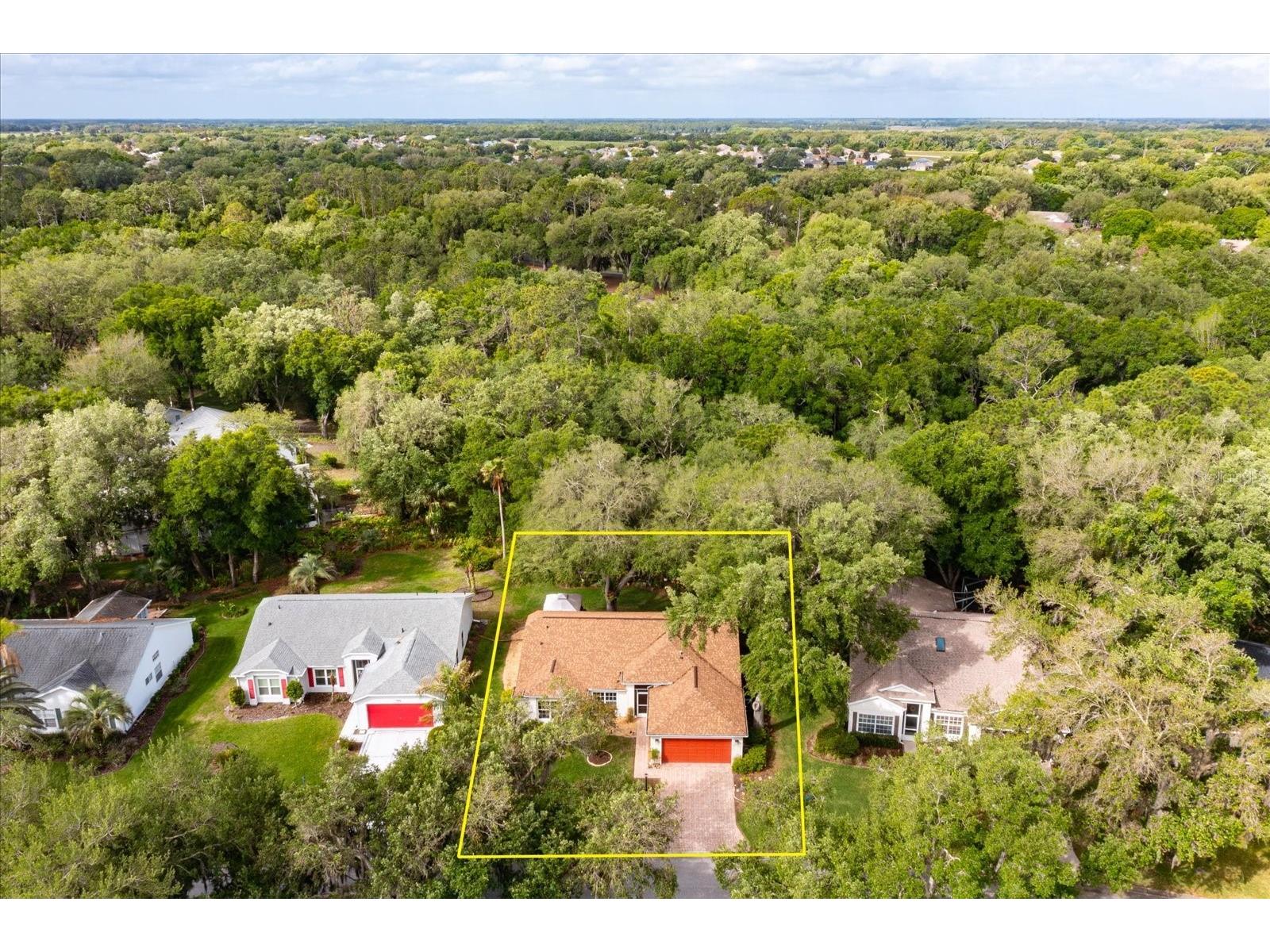 25845 Glen Eagle Dr Leesburg FL 34748 G5110201 image2