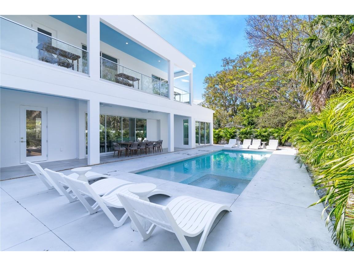 2585 Clematis Street Sarasota FL 34239 A4623869 image34