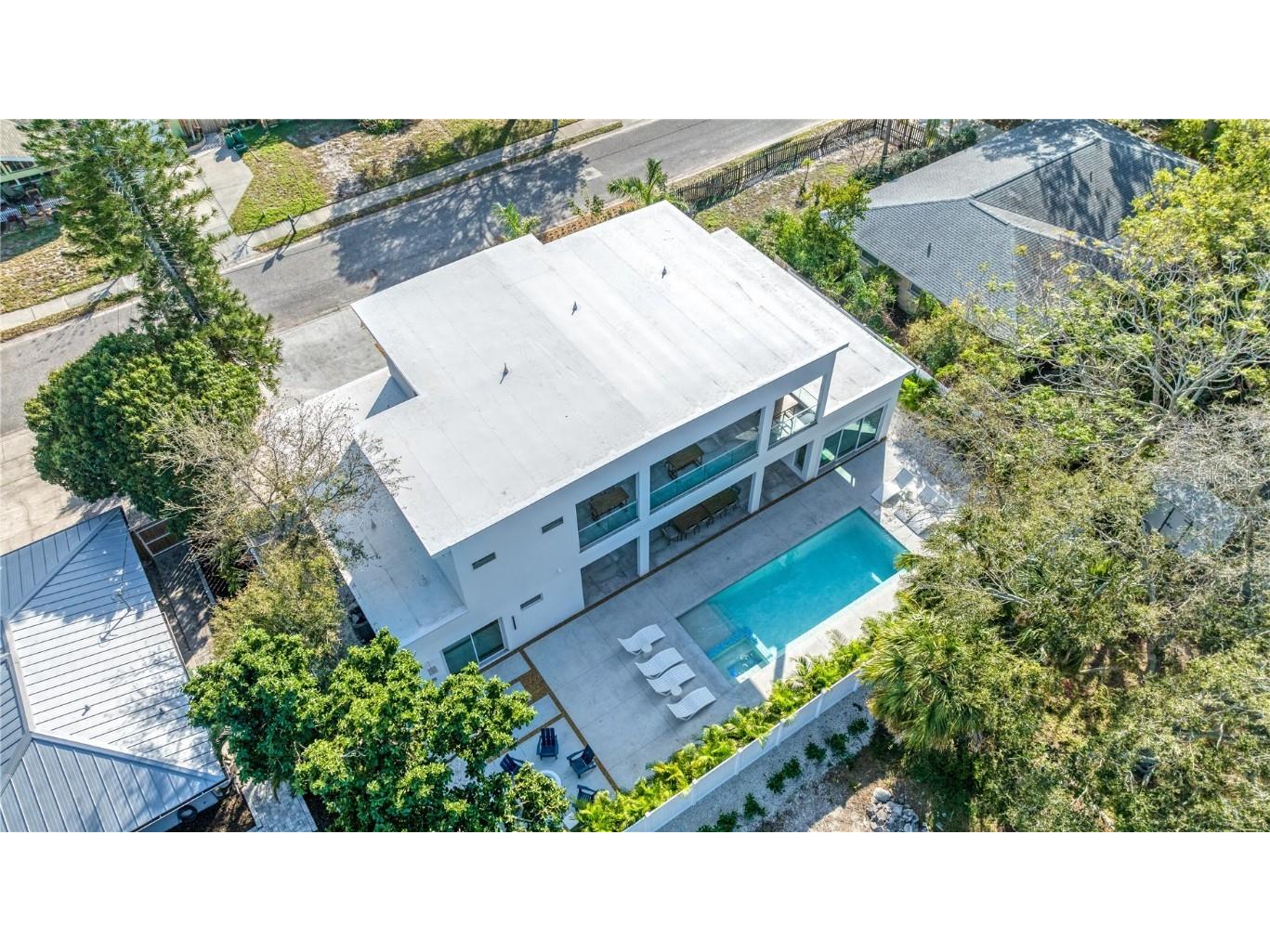 2585 Clematis Street Sarasota FL 34239 A4623869 image38