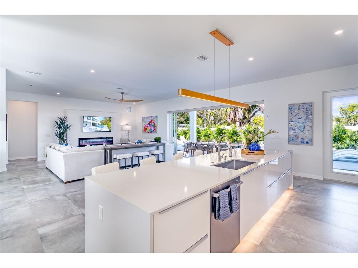 2585 Clematis Street Sarasota FL 34239 A4623869 image4