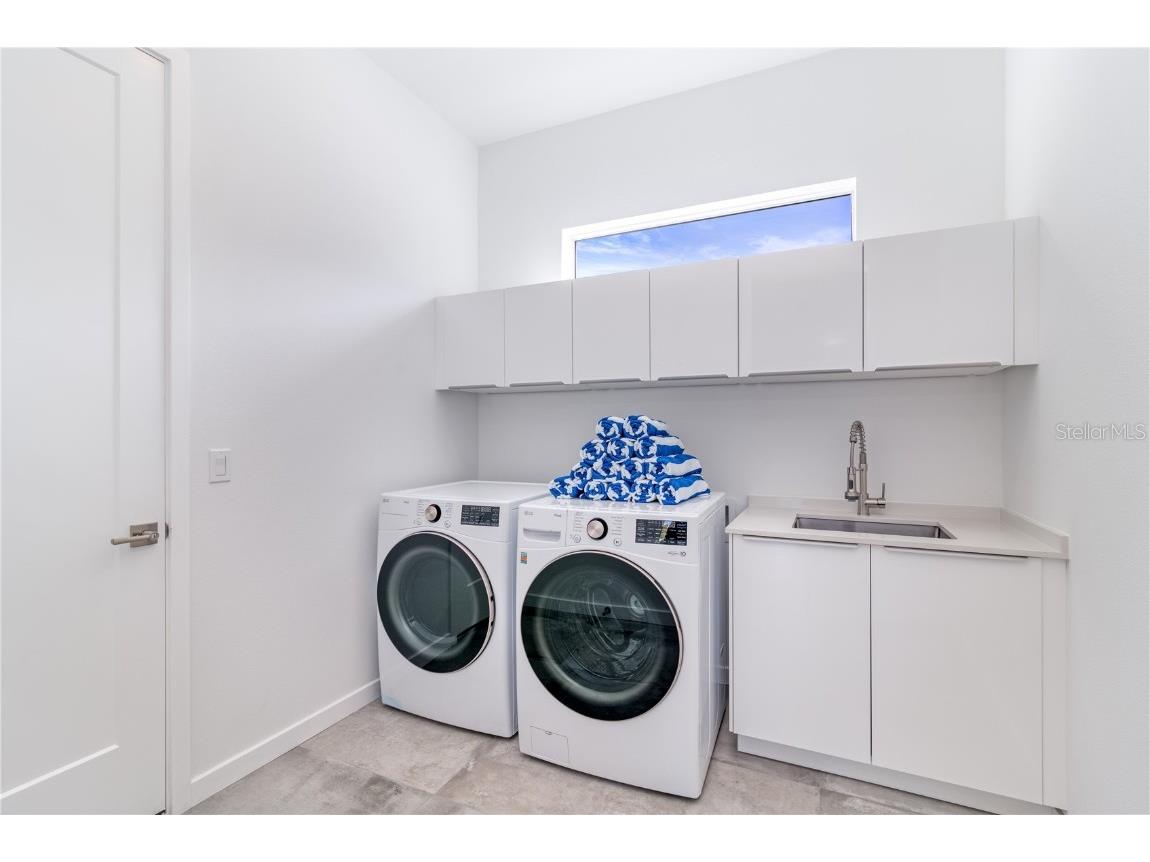 2585 Clematis Street Sarasota FL 34239 A4668866 image21