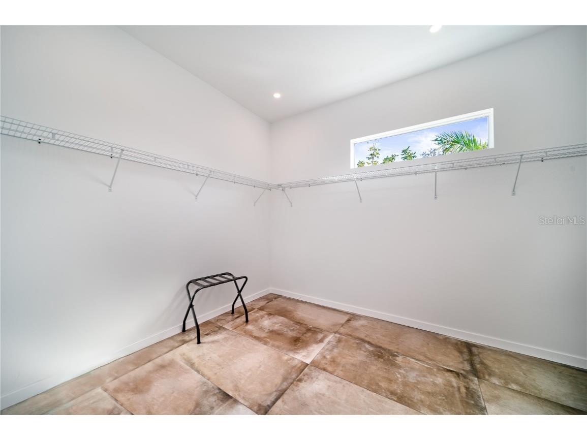 2585 Clematis Street Sarasota FL 34239 A4668866 image30