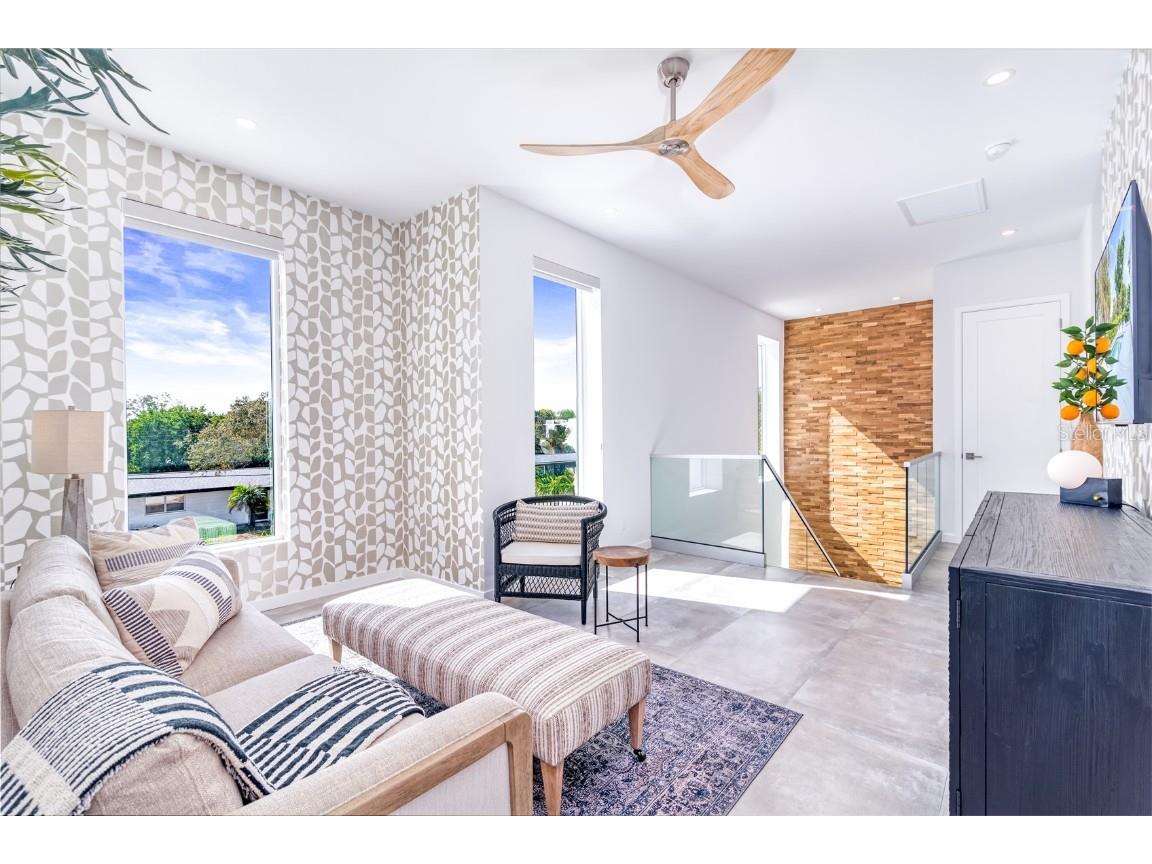 2585 Clematis Street Sarasota FL 34239 A4668866 image34