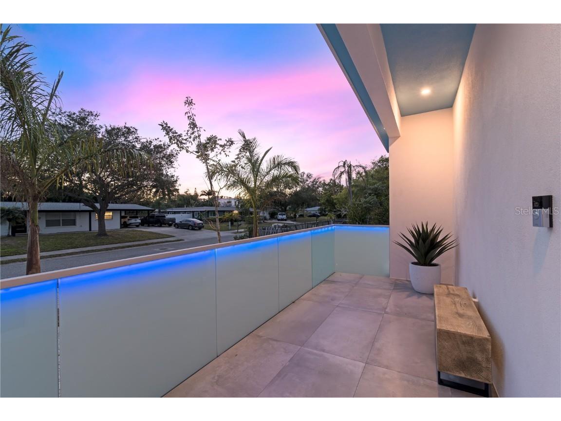 2585 Clematis Street Sarasota FL 34239 A4668866 image4