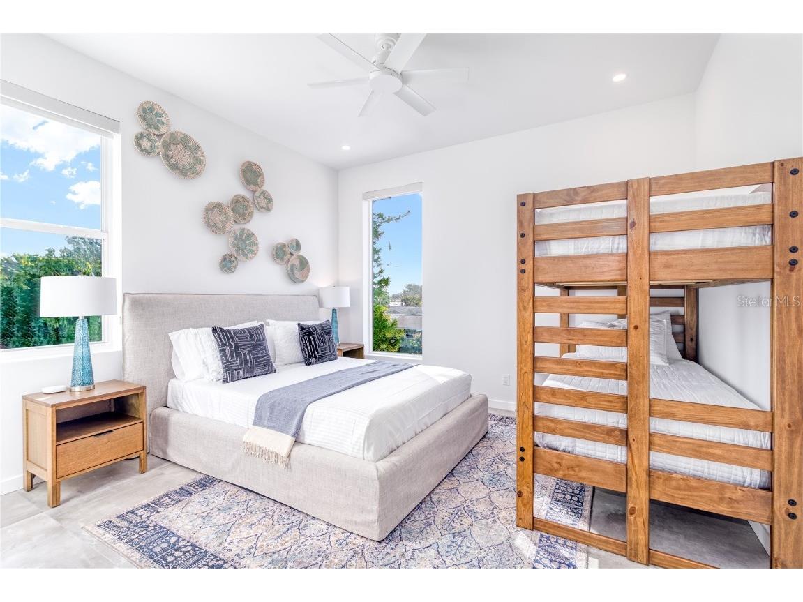 2585 Clematis Street Sarasota FL 34239 A4668866 image49