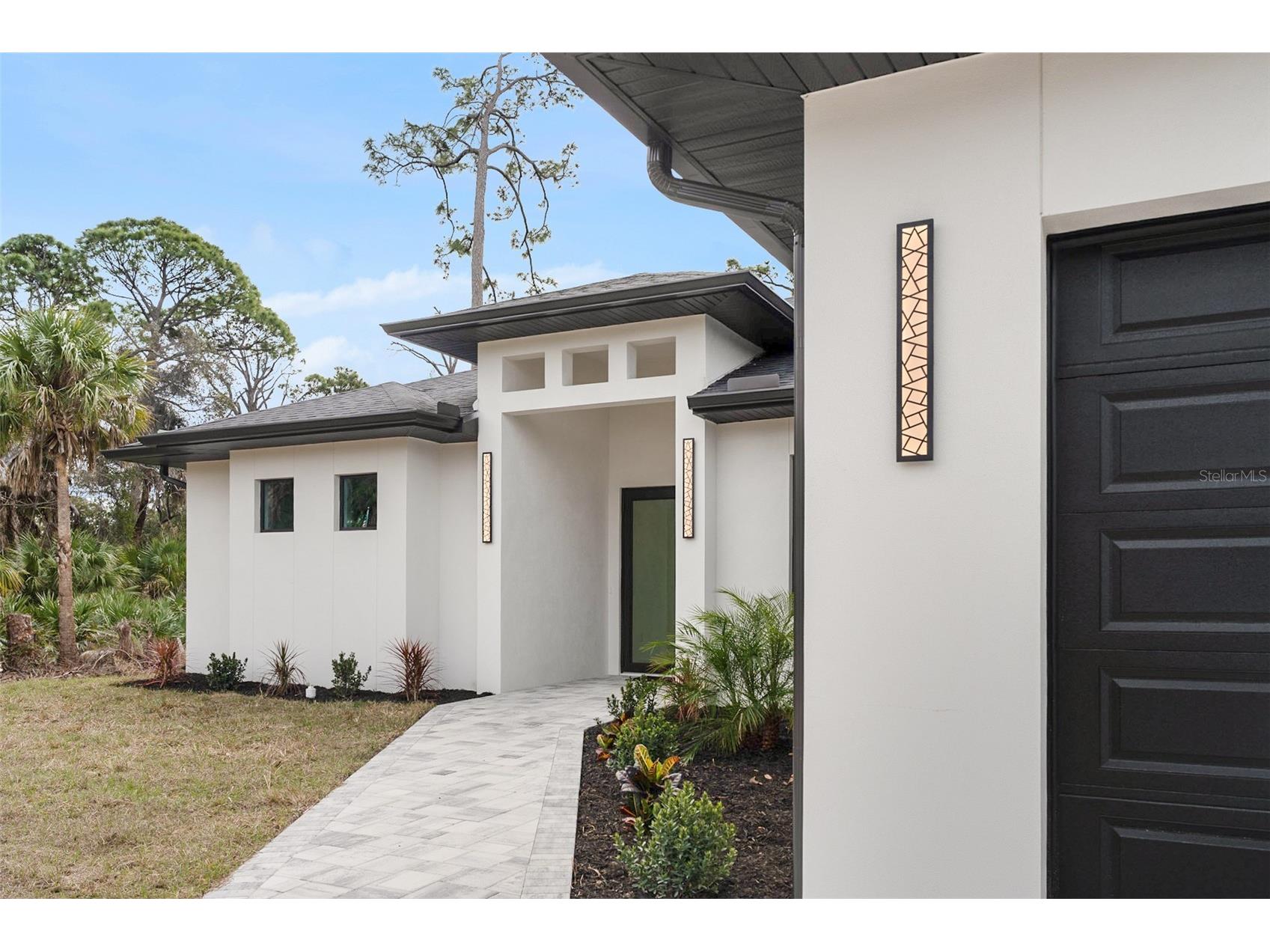 2585 Crane Avenue North Port FL 34286 TB8481344 image1