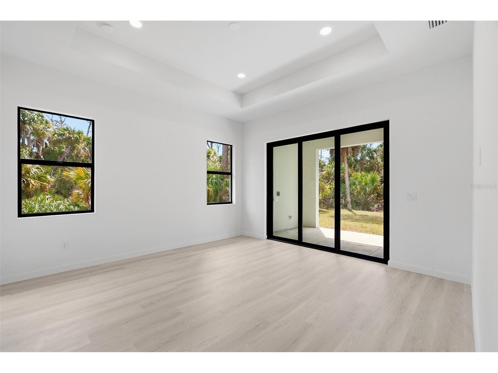 2585 Crane Avenue North Port FL 34286 TB8481344 image17