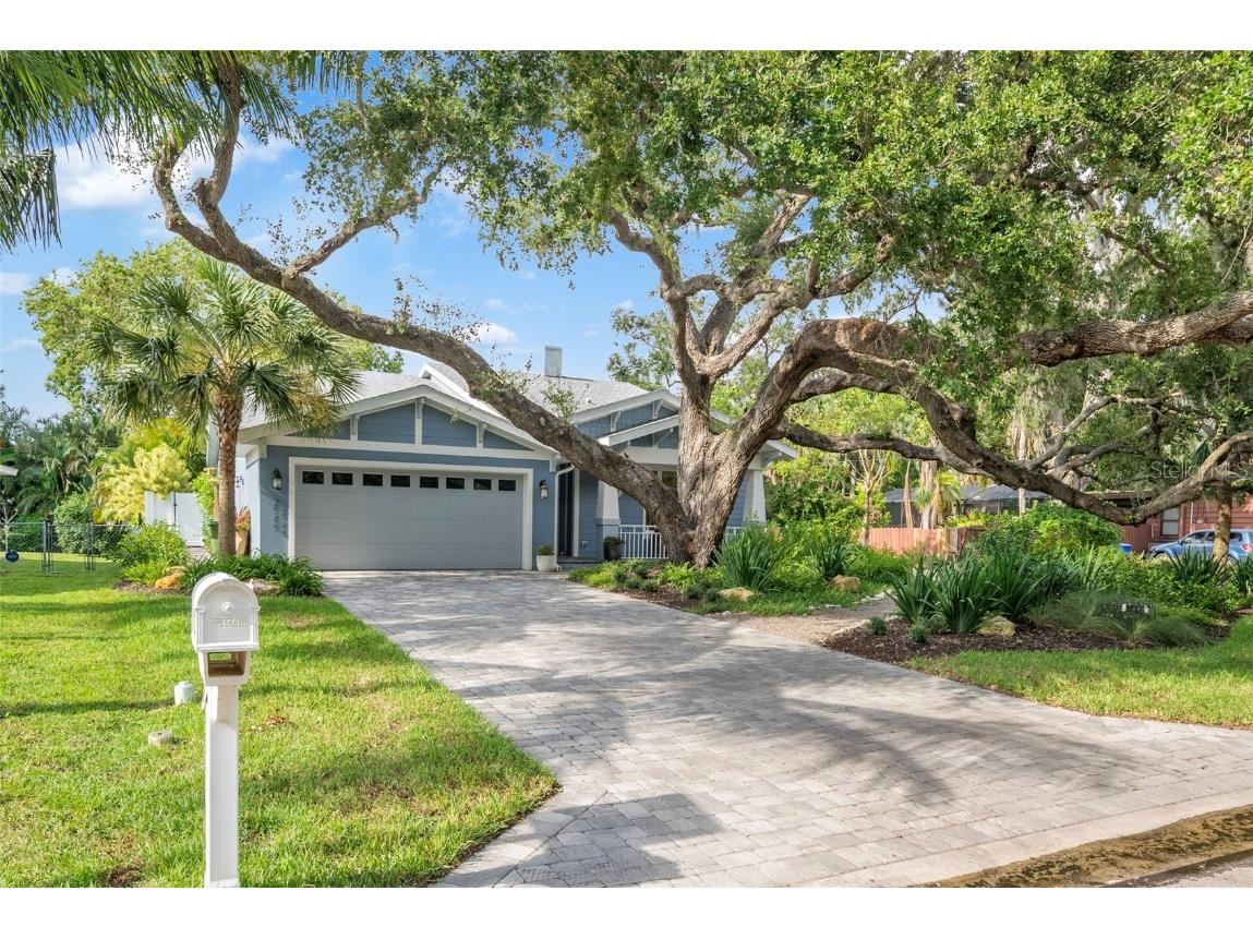2585 Hyde Park Street Sarasota FL 34239 A4621109 image1