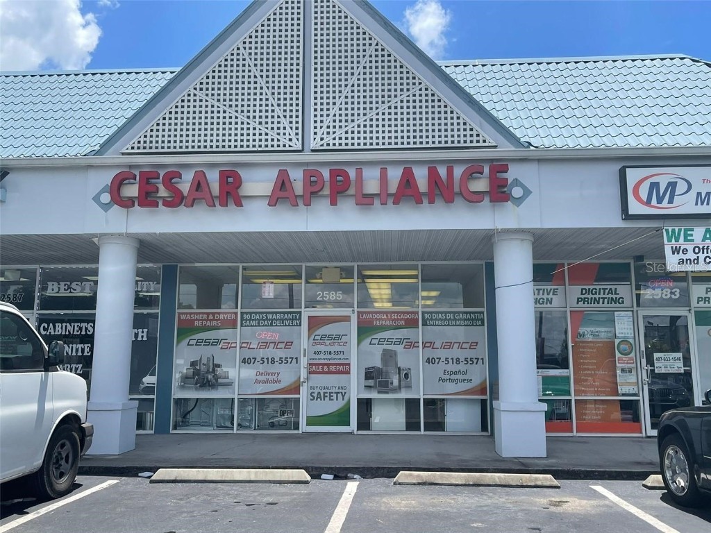 2585 Orange Blossom Kissimmee FL 34744 O6348062 image2