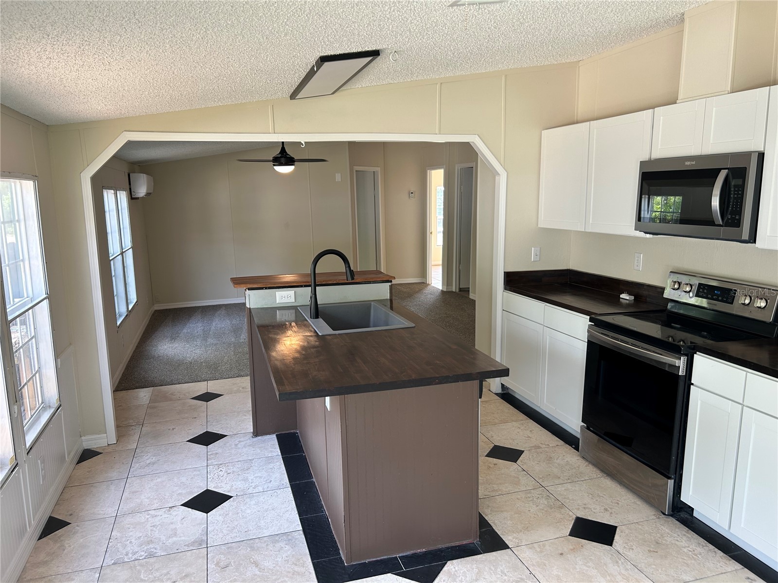 2585 Vista Park Drive Deland FL 32724 V4949044 image14