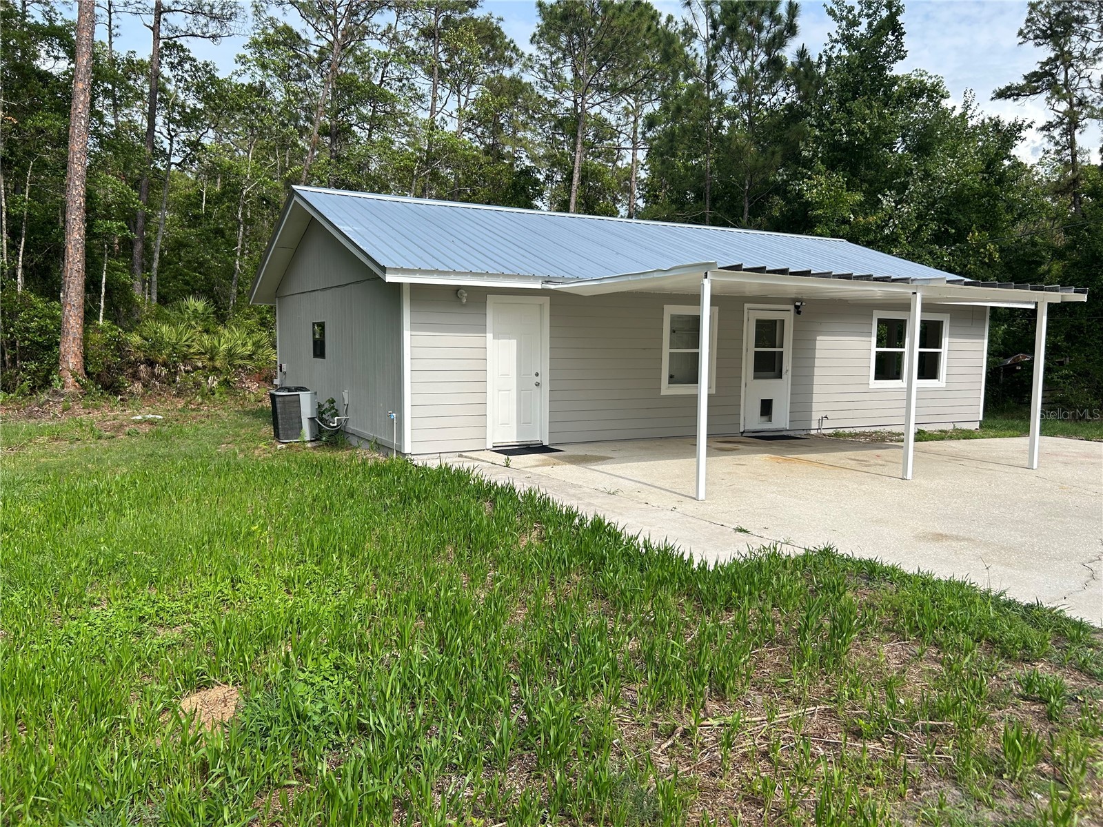 2585 Vista Park Drive Deland FL 32724 V4949044 image8
