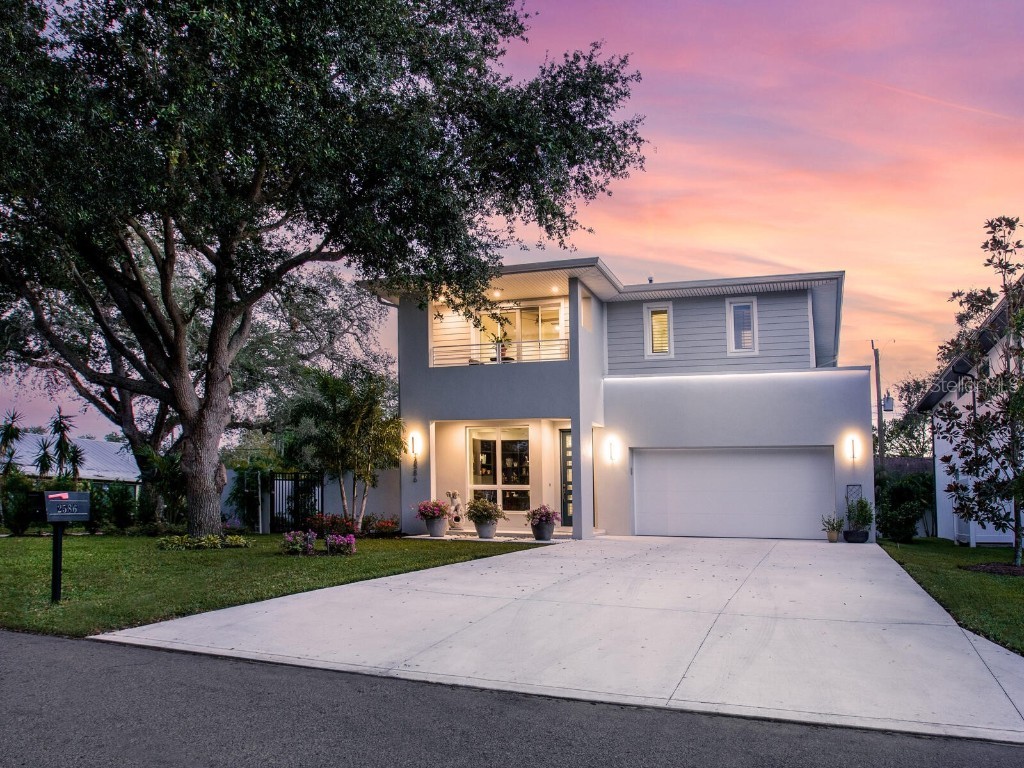 2586 Prospect Street Sarasota FL 34239 A4556033 image1