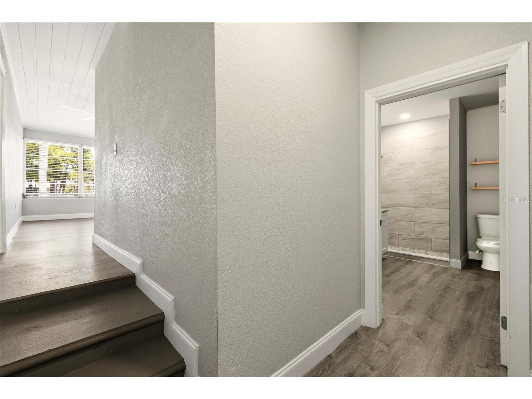 2586 Tami Sola Street Sarasota FL 34237 A4679191 image17