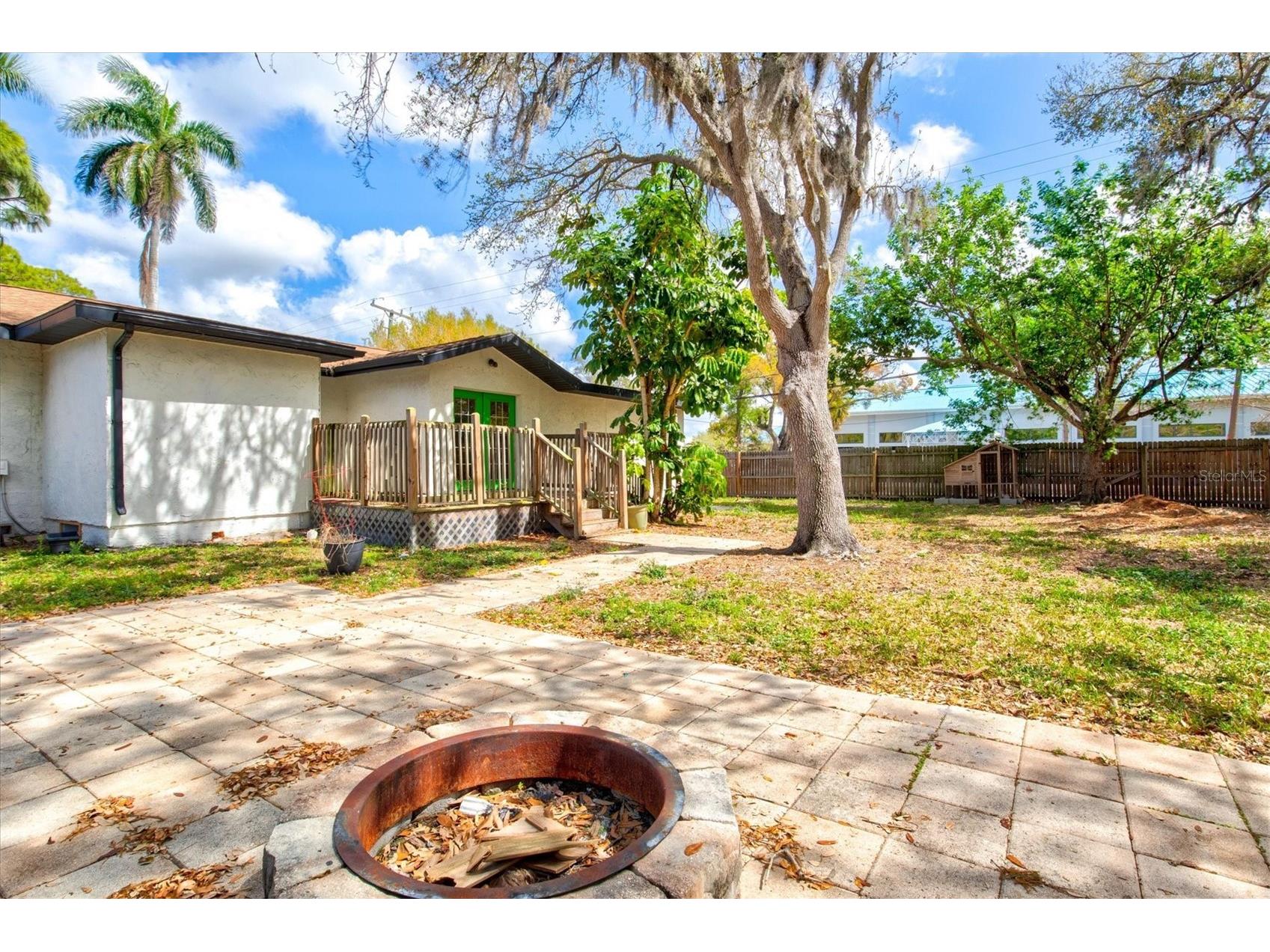 2586 Tami Sola Street Sarasota FL 34237 A4679191 image30