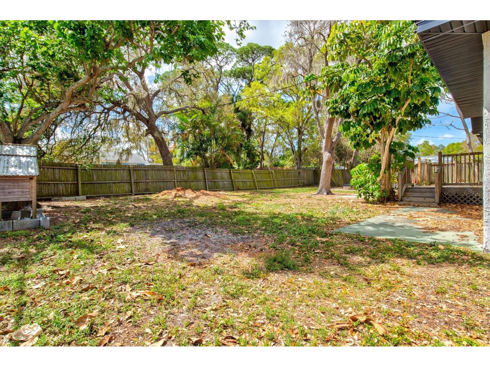 2586 Tami Sola Street Sarasota FL 34237 A4679191 image31
