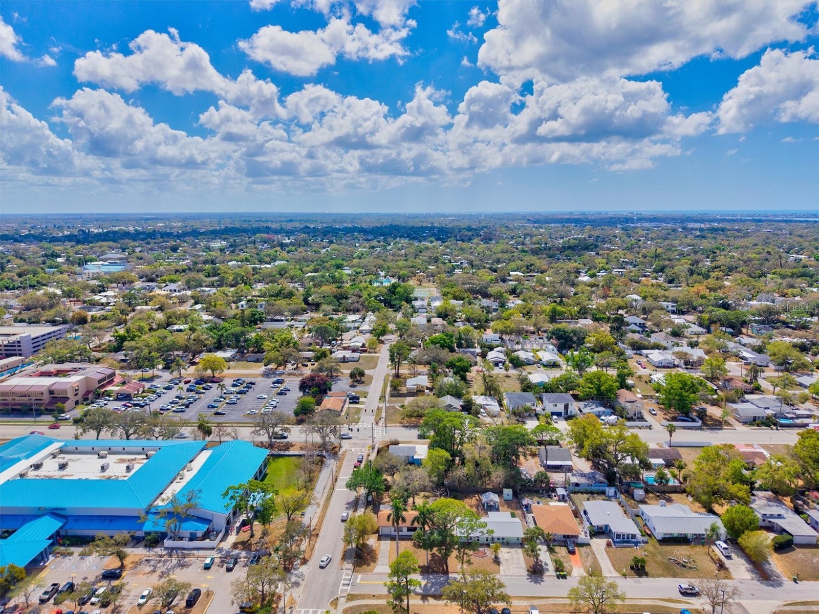 2586 Tami Sola Street Sarasota FL 34237 A4679191 image38