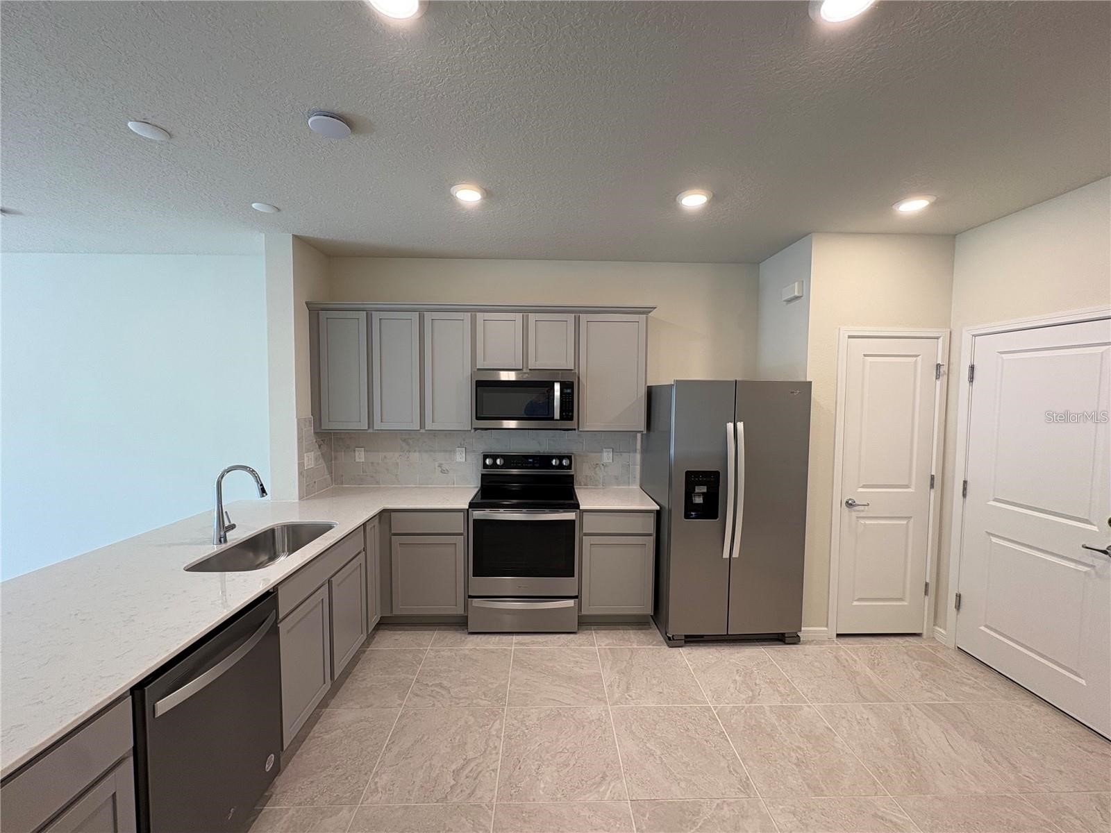 2586 Winsome Way Davenport FL 33896 O6382881 image7