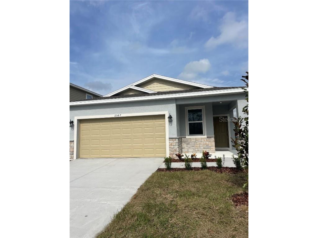 2587 Avalon Park Boulevard Tavares FL 32778 J973183 image1