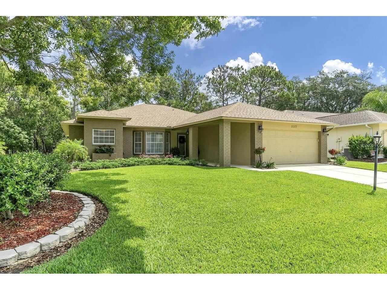 2587 Crystal Lake Drive Spring Hill FL 34606 W7882136 image1