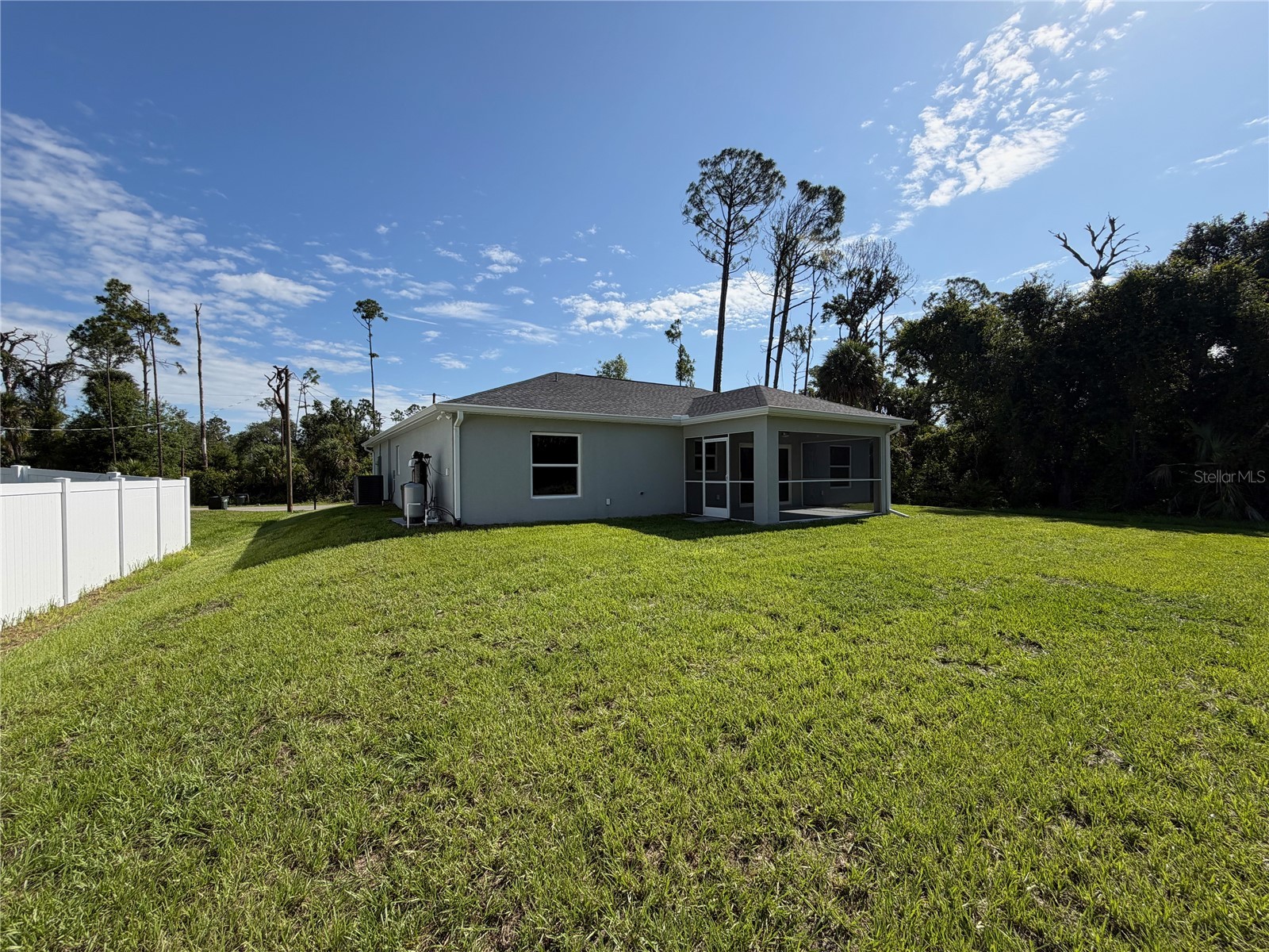 2587 Nowatney Avenue North Port FL 34286 C7527313 image2