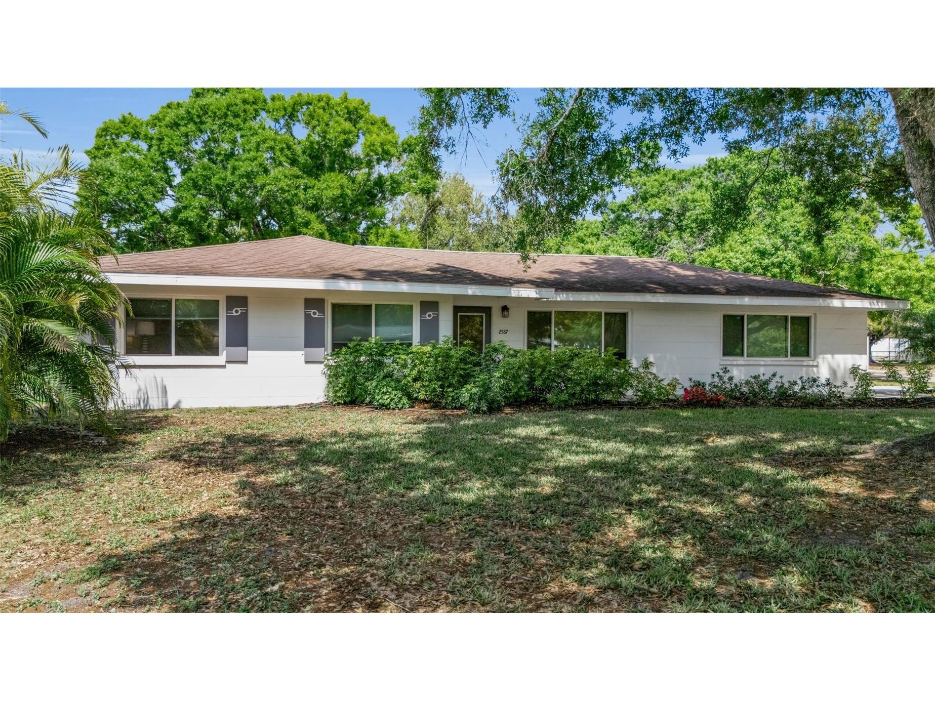 2587 Ringling Boulevard Sarasota FL 34237 A4686081 image1