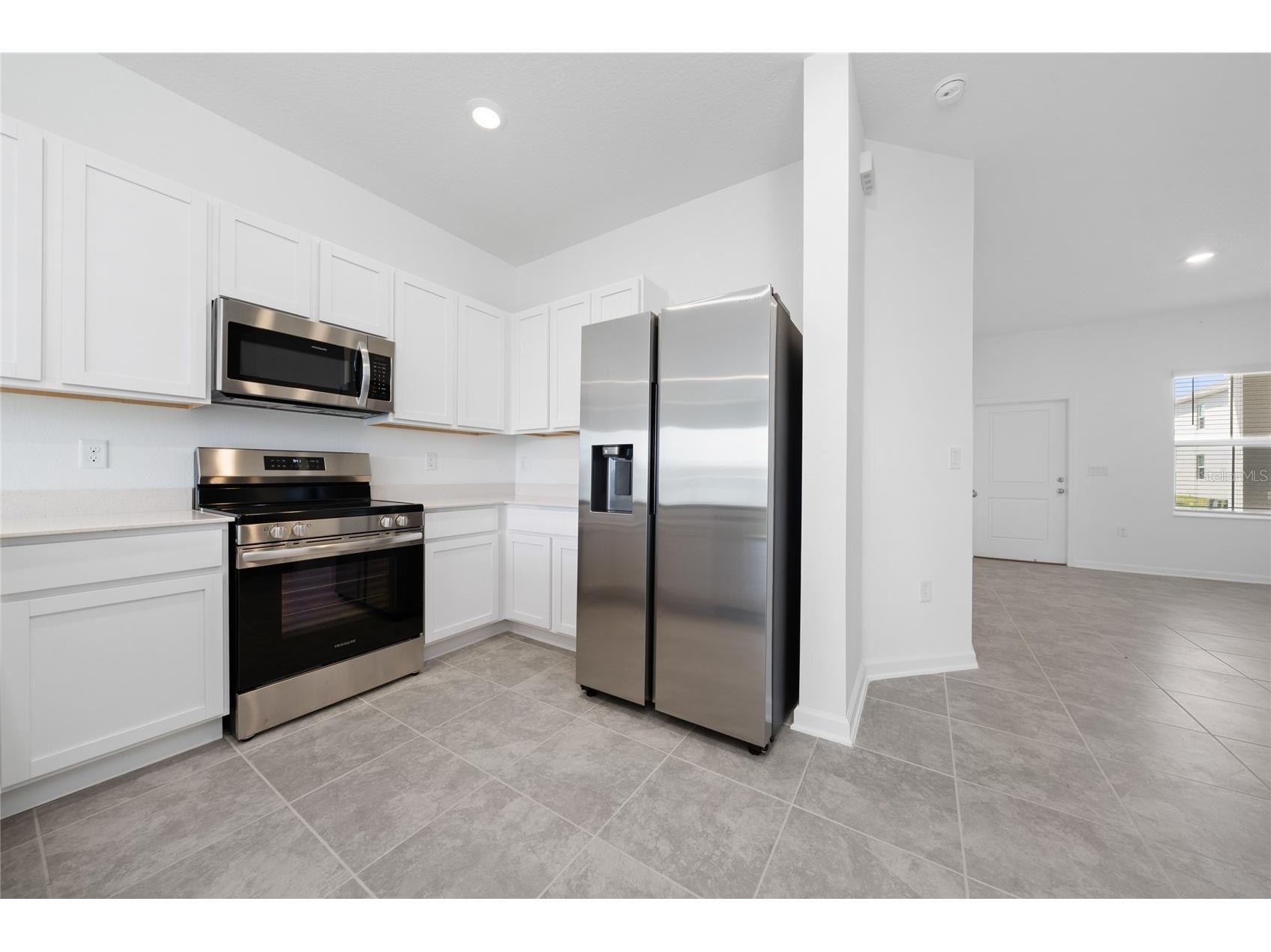 2587 Skyline Loop Kissimmee FL 34758 S5147683 image7