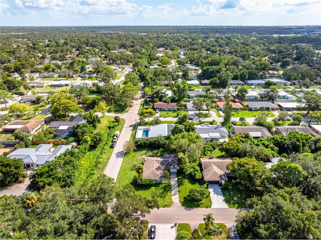 2588 Colorado Street Sarasota FL 34237 A4668318 image13