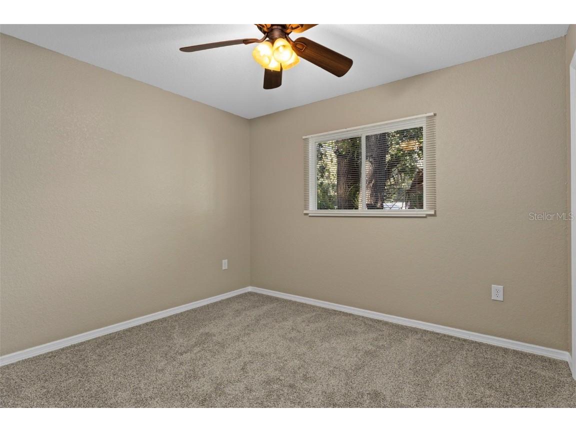 2588 Cr 426e Lake Panasoffkee FL 33538 G5104144 image23