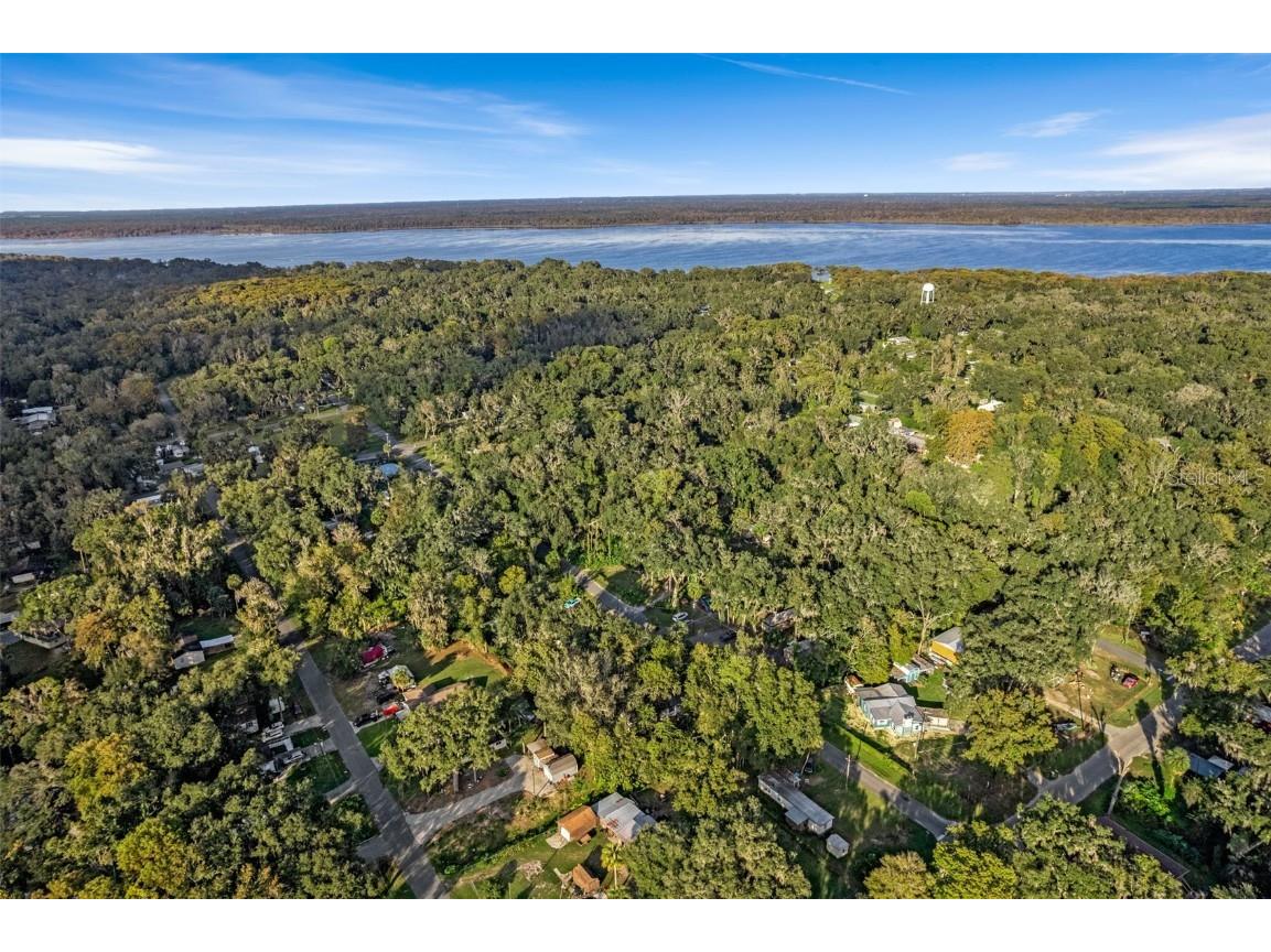2588 Cr 426e Lake Panasoffkee FL 33538 G5104144 image35