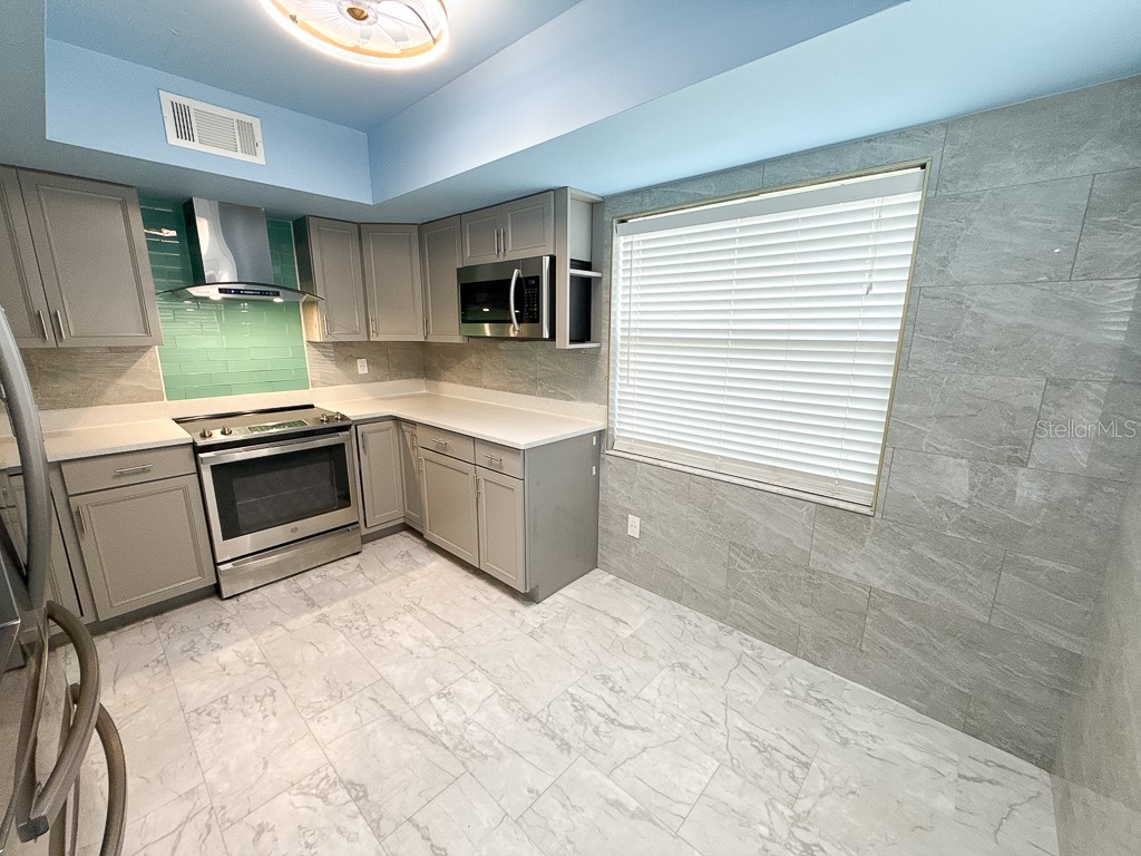 2588 Forest Run Court Clearwater FL 33761 TB8507142 image20