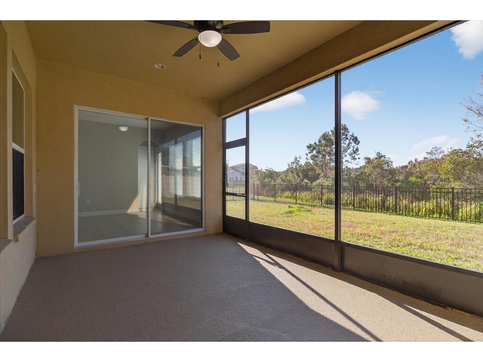 2589 Gwynhurst Boulevard Wesley Chapel FL 33543 TB8460366 image50